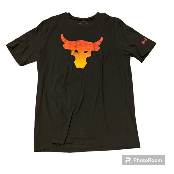 Men’s Large Under Armor Project Rock Brahma T-shirt with classic bull logo - Picture 1 of 4